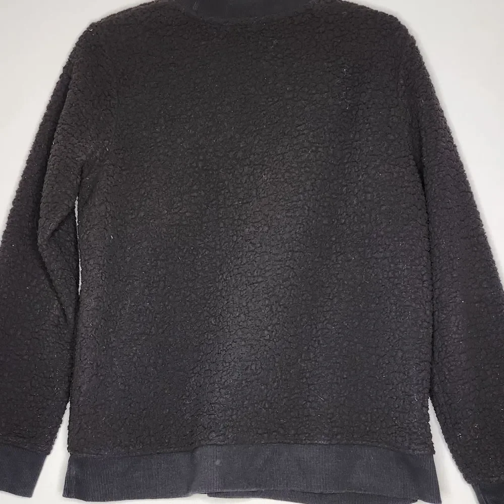 Calvin Klein Womans Med Performance Wick Sherpa Crew Sweatshirt Black‎